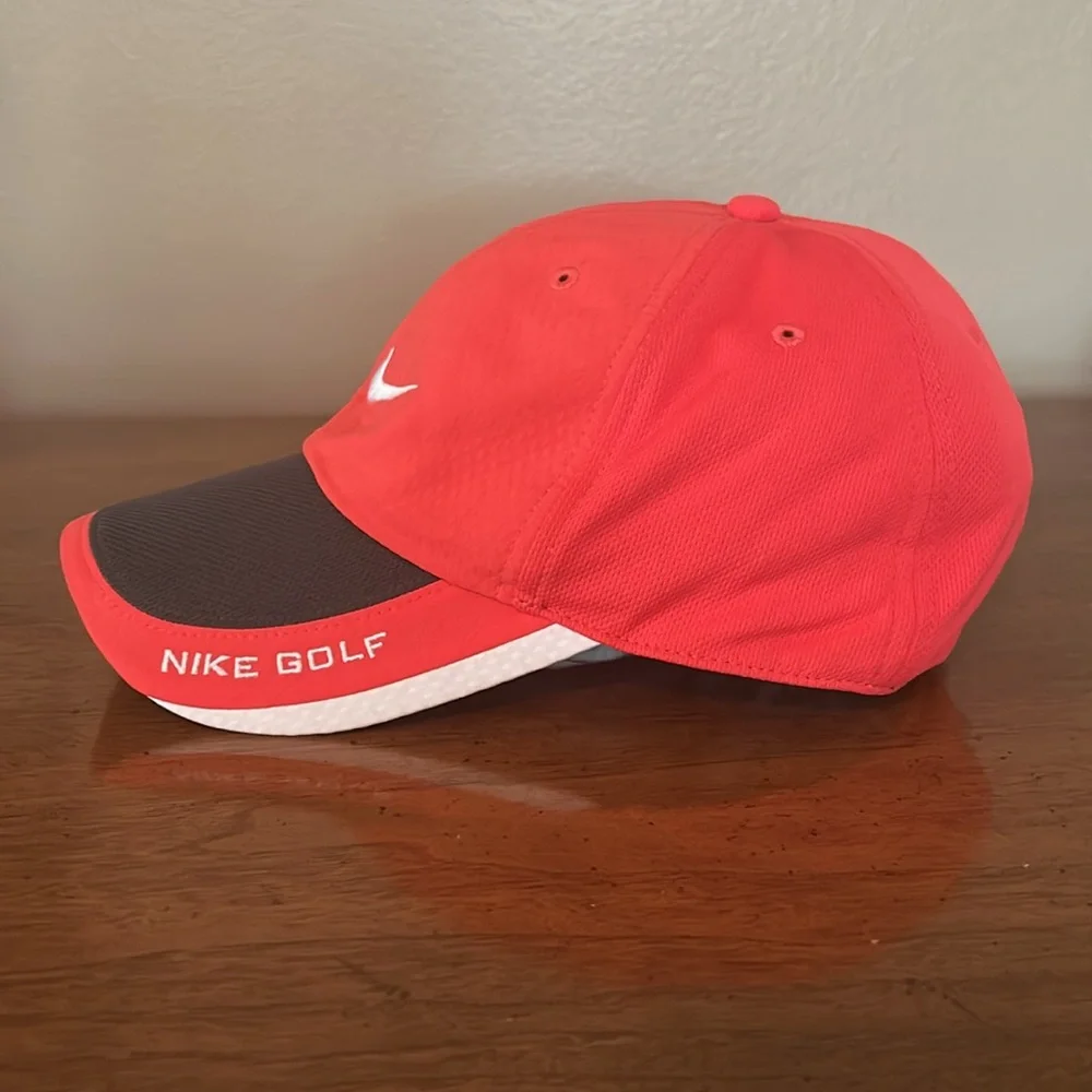 NIKE Golf Cap